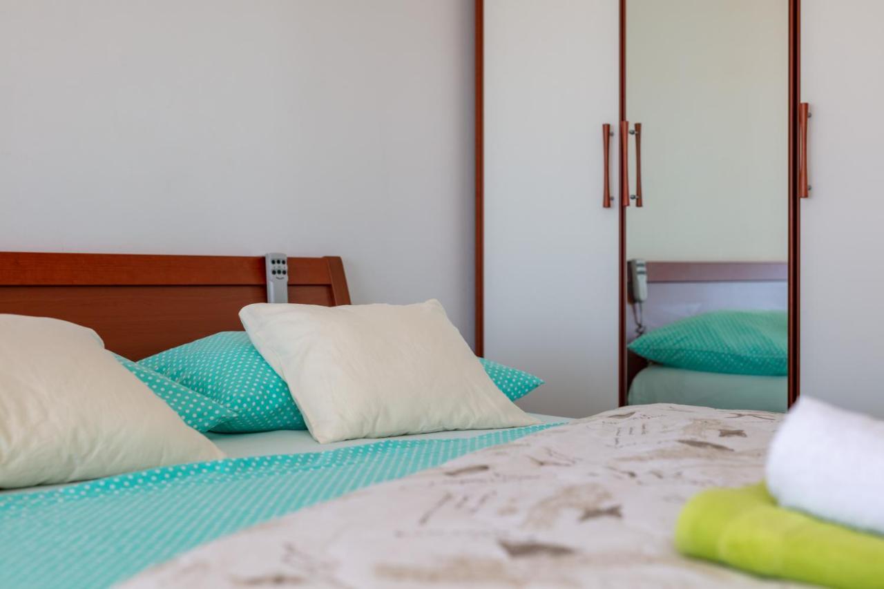 Apartments Antonio - Podstrana, Split Экстерьер фото