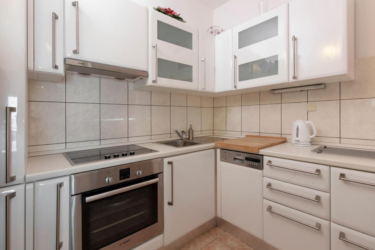 Apartments Antonio - Podstrana, Split Экстерьер фото