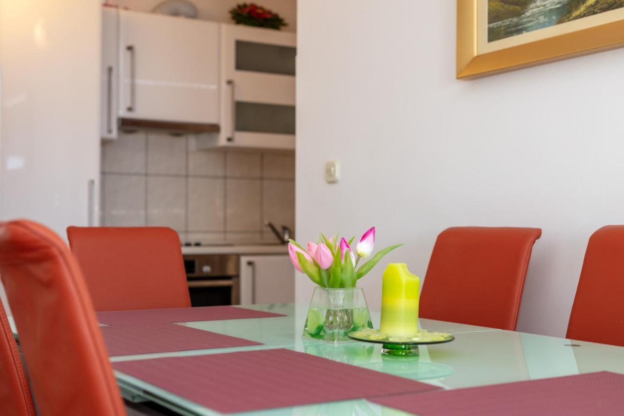 Apartments Antonio - Podstrana, Split Экстерьер фото