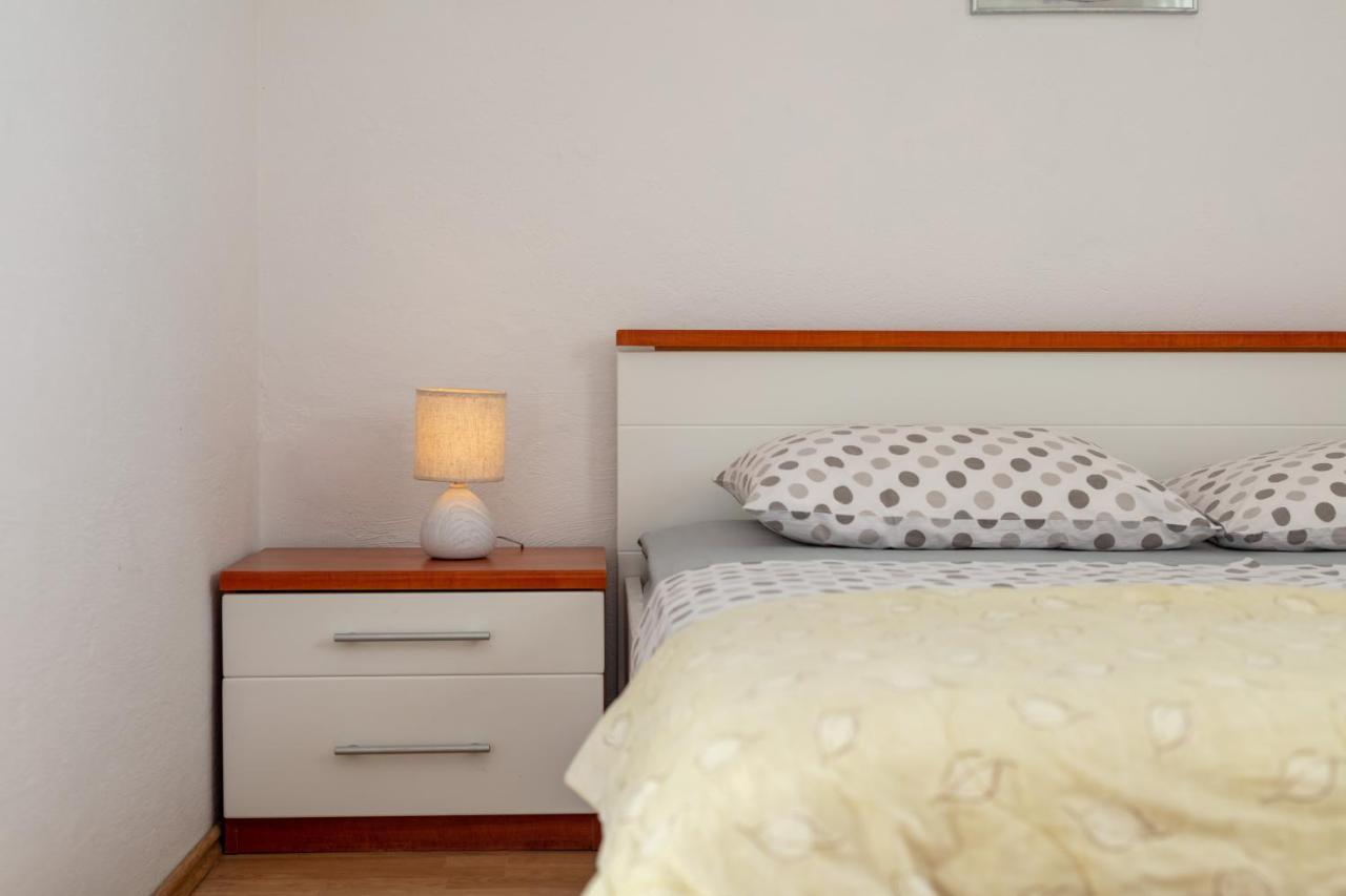 Apartments Antonio - Podstrana, Split Экстерьер фото